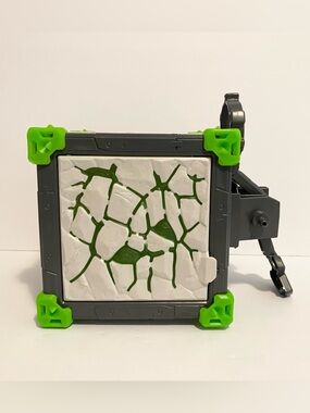 Schleich Eldrador Creatures Battle Cave Rock Creature BOX ONLY